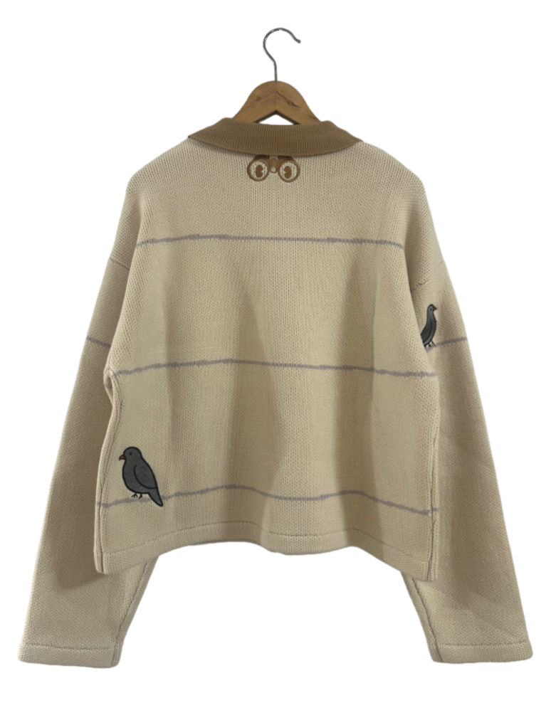 Wire knit clasp jacket